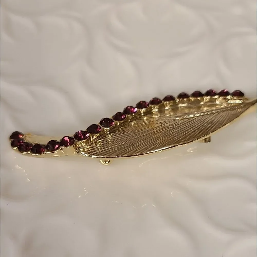 Vintage Leaf Brooch
